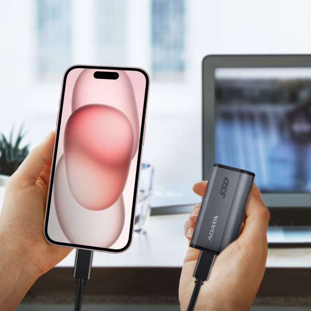 Unidad SSD Externa ADATA SE880 | 4TB | USB-C 3.2 | Hasta 2000MB/s | Windows / MacOS / iPad Pro / Xbox One / Xbox Series X|S / PS5 / PS4 Pro | Gris | AELI-SE880-4TCGY