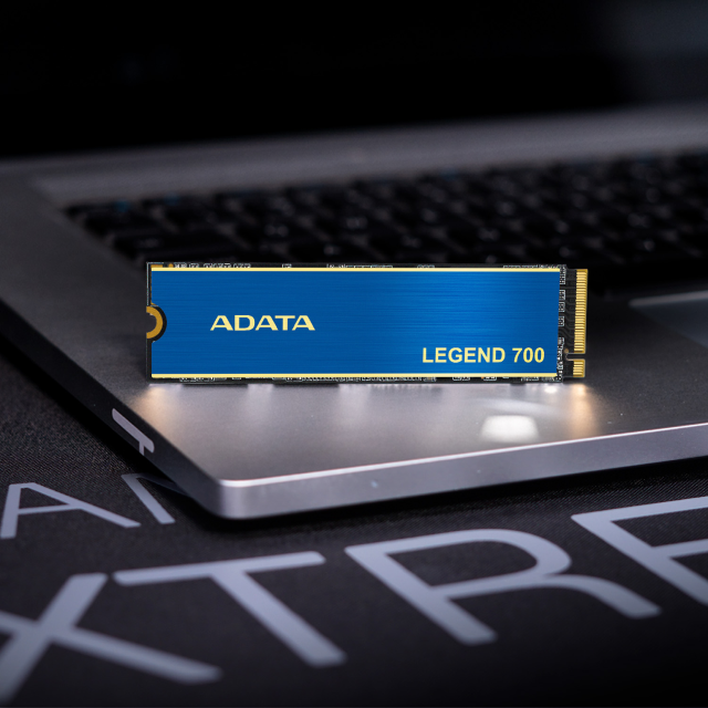 Unidad SSD ADATA LEGEND 700 | 1TB | M.2 2280 | NVMe 1.3 | 4 x PCIe 3.0 | 2000MB/s Lectura | 1600MB/s Escritura | Azul | ALEG-700-1TCS