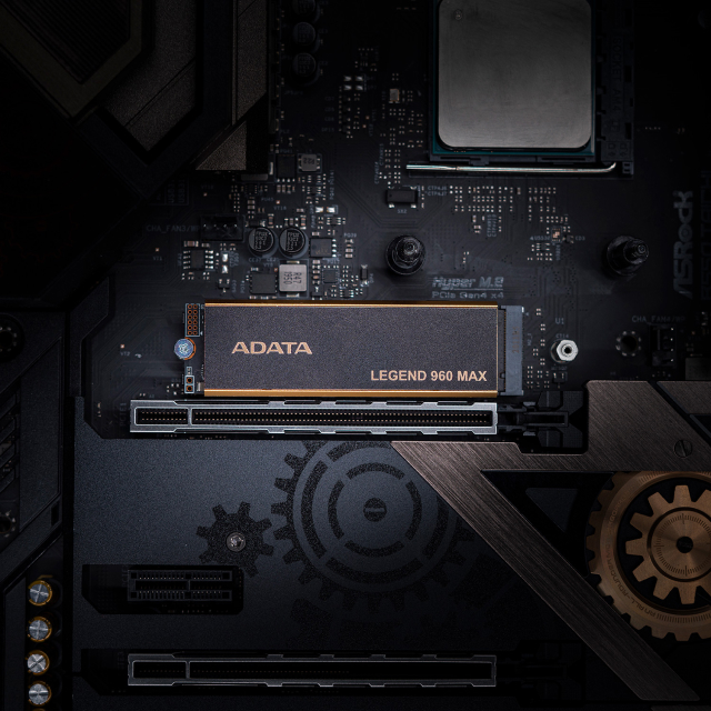 Unidad SSD LEGEND 960 MAX | 2TB | M.2 | PCIe 4 | NVMe | 7400MB/s Lectura | 6800MB/s Escritura | Negro | ALEG-960M-2TCS