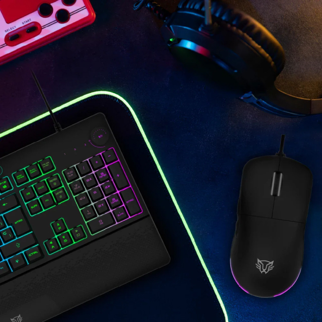 Kit de Teclado y Mouse Alámbrico Acteck Balam Rush Squad Master Pro KTM777 | Membrana | Completo / 100% | Perilla de Control | Sensor Óptico | Hasta 12800 DPI | Windows / Mac / iOS / Android | Español | RGB | Negro | BR-936903