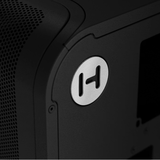 Gabinete HYTE X50 Air | Torre Completa | E-ATX / ATX / Micro-ATX / Mini-ITX | USB-A 3.2 / USB-C 3.2 | Micromalla de Cobertura Total | Negro (Pitch Black) | CS-HYTE-X50A-BB