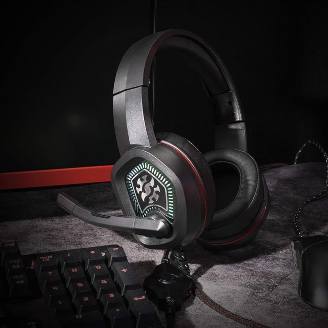 Diadema Gamer Alámbrica ADATA XPG EMIX H20 | Micrófono Ajustable Omnidireccional | Sonido Envolvente 7.1 | Cable USB | PC | RGB | Negro | EMIX H20