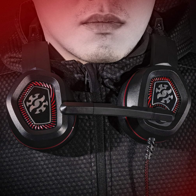 Diadema Gamer Alámbrica ADATA XPG EMIX H20 | Micrófono Ajustable Omnidireccional | Sonido Envolvente 7.1 | Cable USB | PC | RGB | Negro | EMIX H20