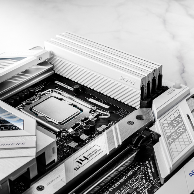 Memoria RAM DDR4 | 8GB | 3200MT/s | ADATA XPG GAMMIX D45 Blanco | AX4U32008G16A-CWHD45