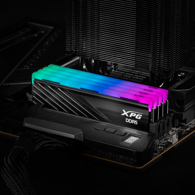 Kit de Memoria RAM ADATA XPG LANCER BLADE RGB DDR5 | 48GB (2 x 24GB) | DDR5 | On-Die ECC | 6000 MT/s | CL30 | XMP / EXPO | RGB | Negro | AX5U6000C3024G-DTLABRBK