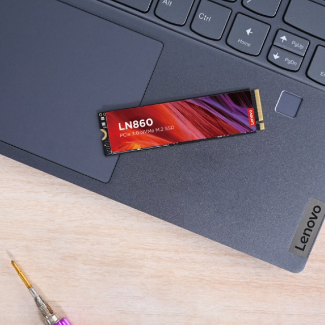 Unidad SSD Lenovo LN860 | 1TB | NVMe 1.4 | M.2 | Hasta 3500 MB/s lectura | 3000 MB/s escritura | 5SD1N53073