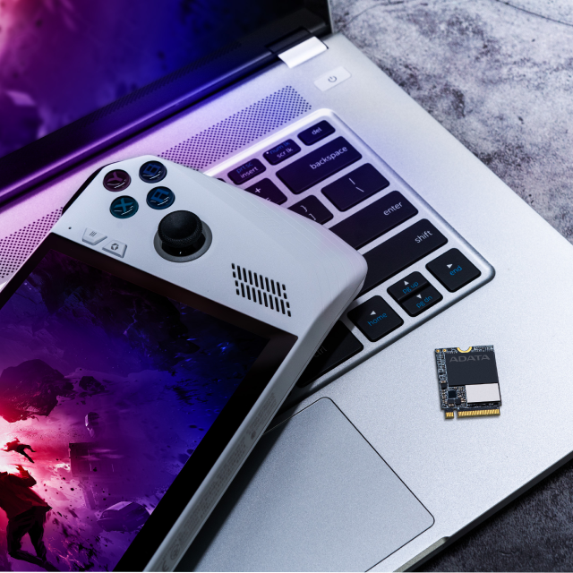 Unidad SSD ADATA Legend 820 | 2 TB | M.2 2230 | NVMe | 4,500 MB/s Escritura | 5,000 MB/s Lectura | PCI Express 4.0 | Compatible con Steam Deck y ROG Ally | SLEG-820-2T-CB