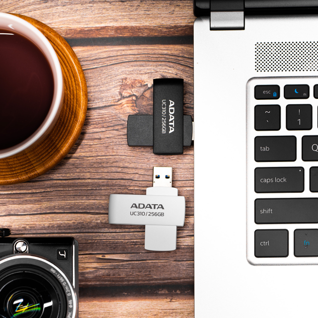 Memoria Flash USB ADATA UC310 | 256GB | USB-A | USB 3.2 Gen 1 | Negro | UC310-256G-RBK